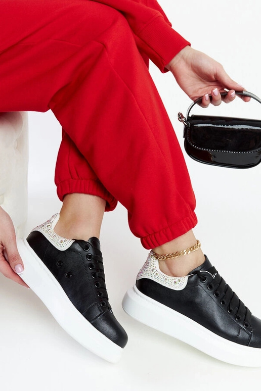 Tênis preto plataforma GOE JJ2N4052