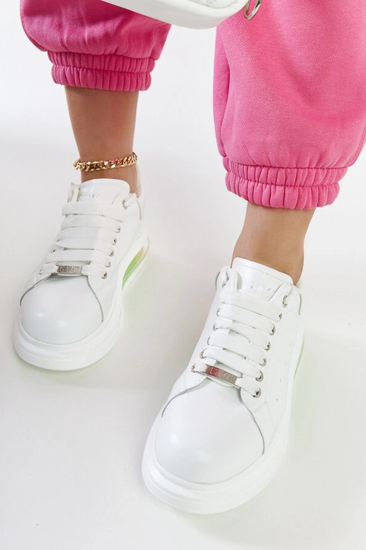 Tênis branco plataforma GOE NN2N4029