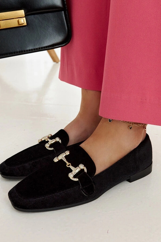 Mocassins de veludo preto com zircões...