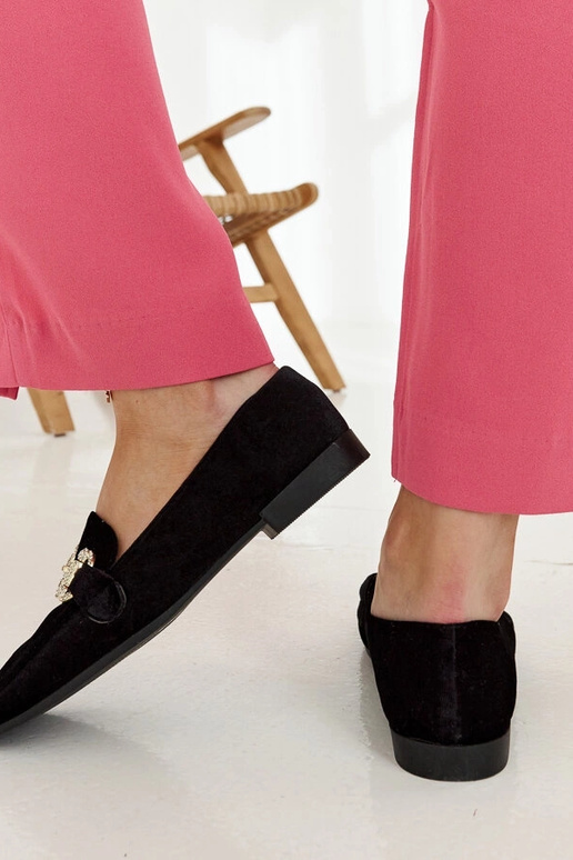 Mocassins de veludo preto com zircões...