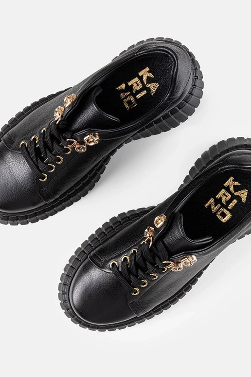 Ténis negros de couro com plataforma...