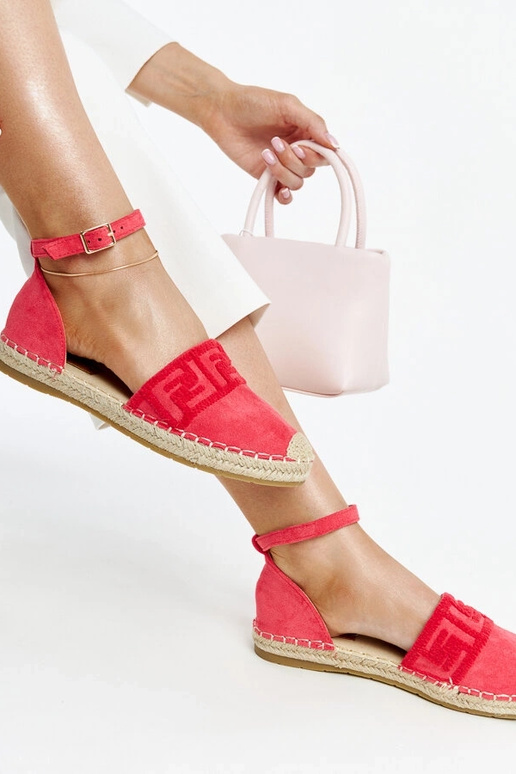 Alpargatas rosa escuro com bordado...