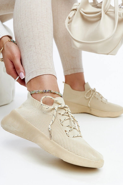 Tênis esportivos Roshni bege