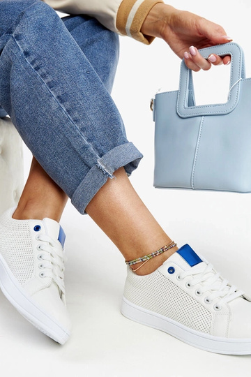 Tênis branco de couro...