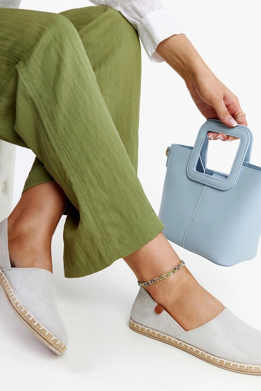 Ténis prateados Gimja