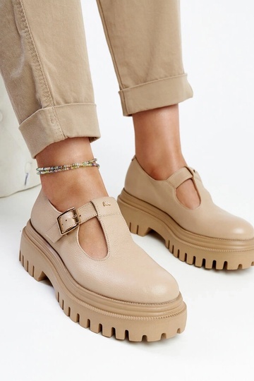 Sapatos de couro bege escuro Karino