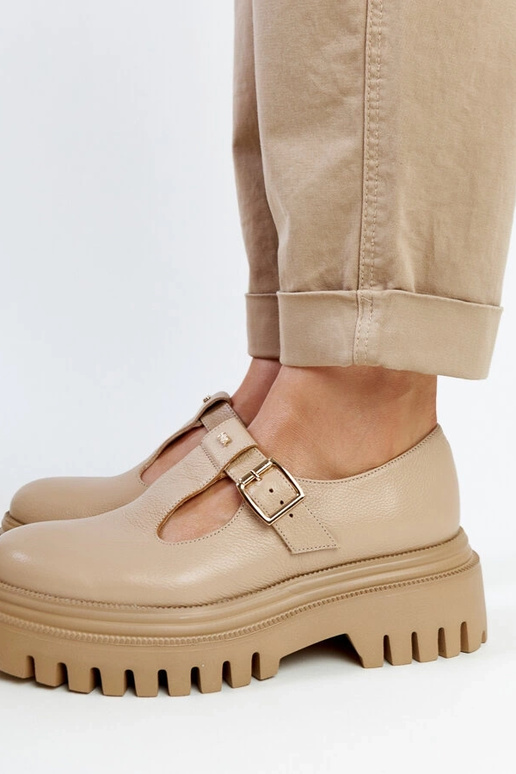 Sapatos de couro bege escuro Karino