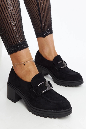 Sapatos pretos com palmilha de couro Vinceza 2