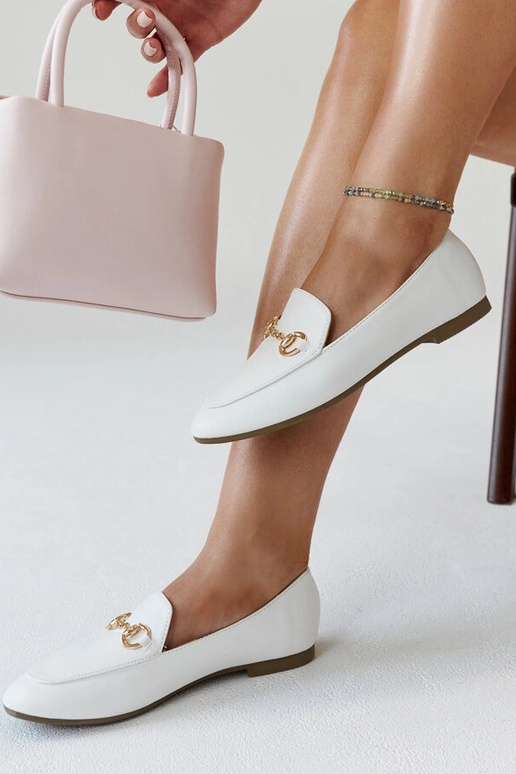 Mocassins brancos com fivela Erminia