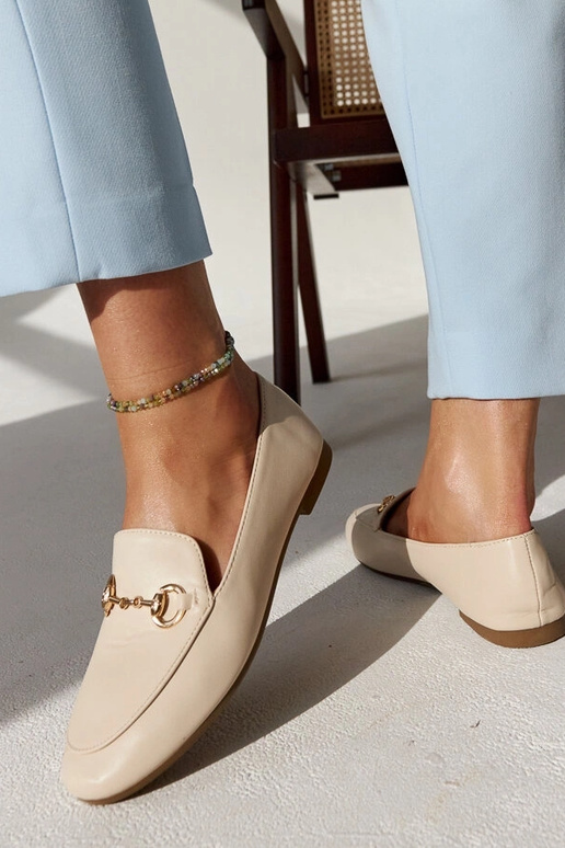 Mocassins bege com fivela Erminia