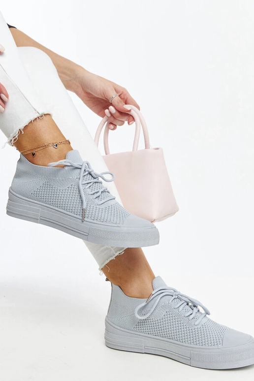 Tênis esportivo leve cinza Senaida