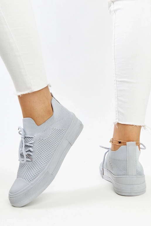 Tênis esportivo leve cinza Senaida