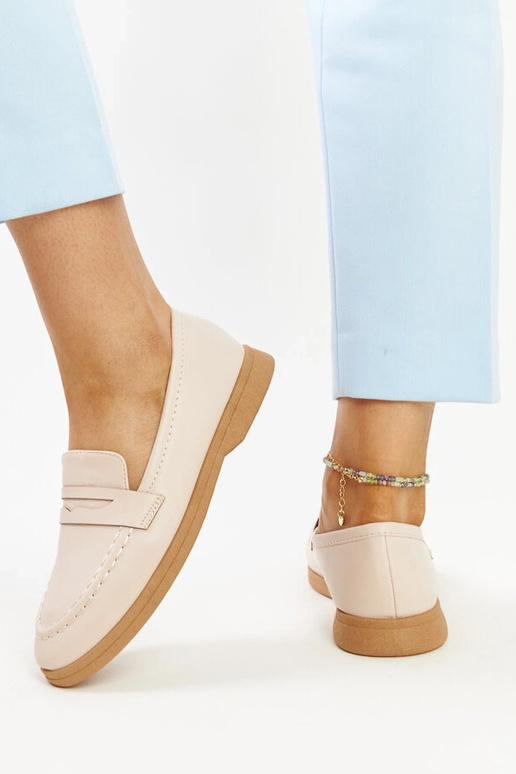 Mocassim Nawrah clássico bege claro