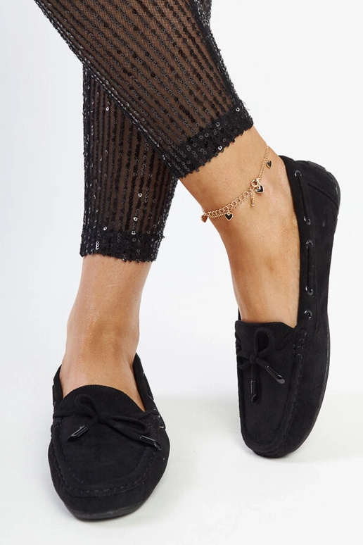 Mocassim preto com laço Hayam