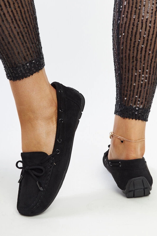 Mocassim preto com laço Hayam