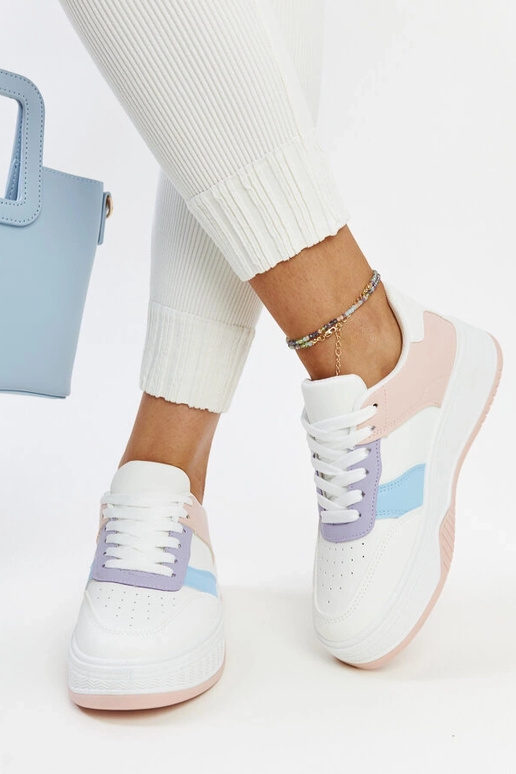 Tênis branco e rosa com sola mais...