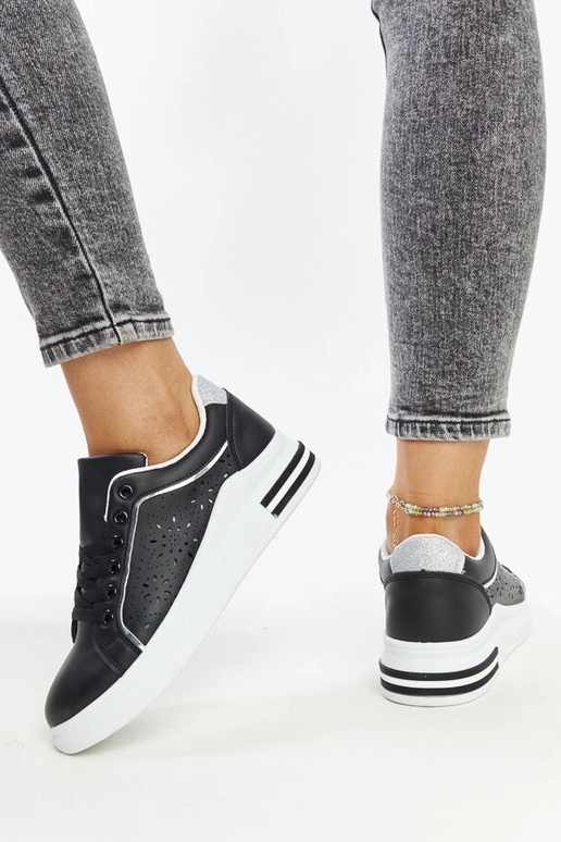 Tênis preto vazado com glitter Zorka