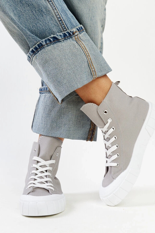 Tênis altos cinzas Vinka