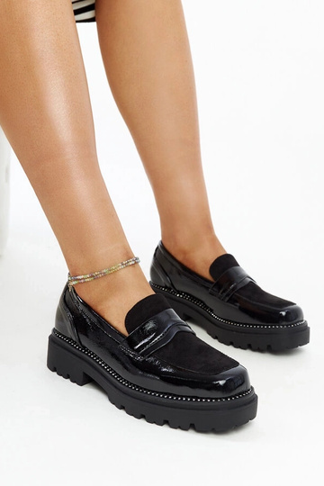 Sapatos de couro envernizado preto com palmilha Kirsi