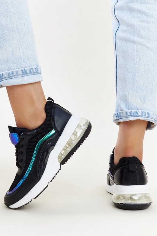 Tênis preto com holograma Jelka