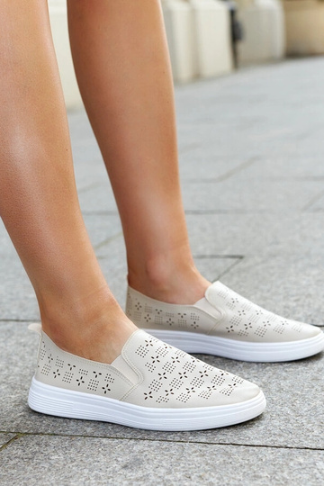 Tênis Hilal Slip-On Bege