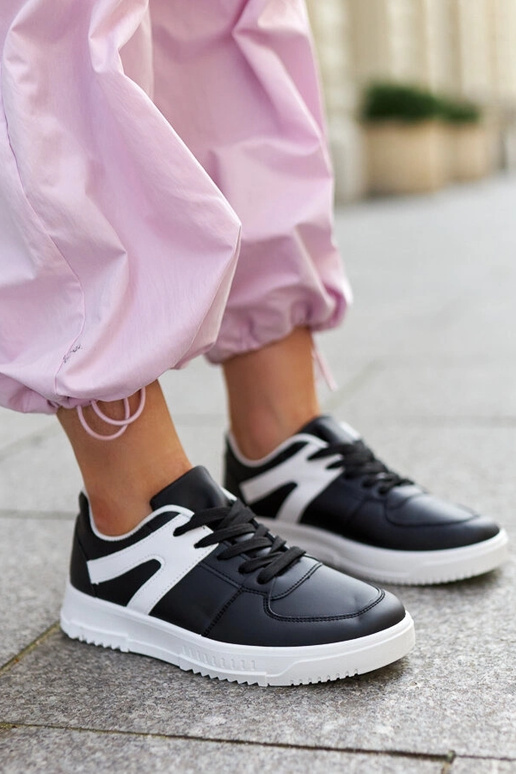 Tênis esportivo Hagara preto