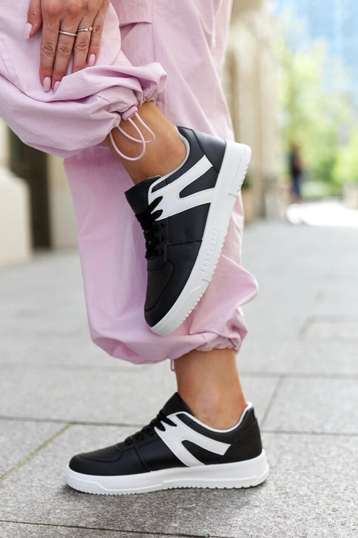 Tênis esportivo Hagara preto