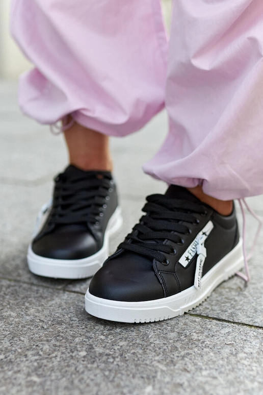 Tênis preto couro ecológico Brecht