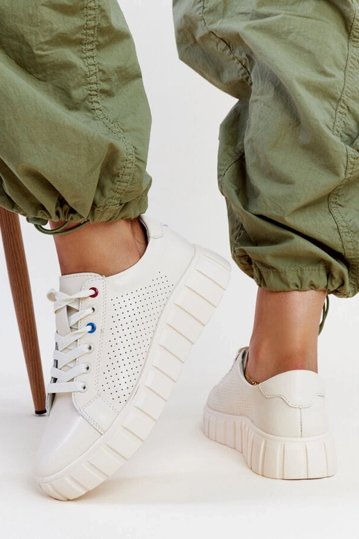 Tênis bege em couro Zvonka