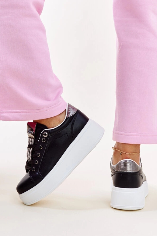 Tênis preto e prata com zircônias da...