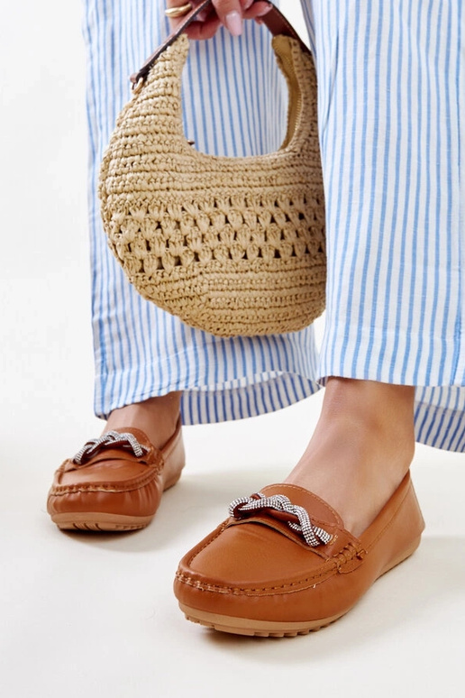 Mocassins marrons decorados com...