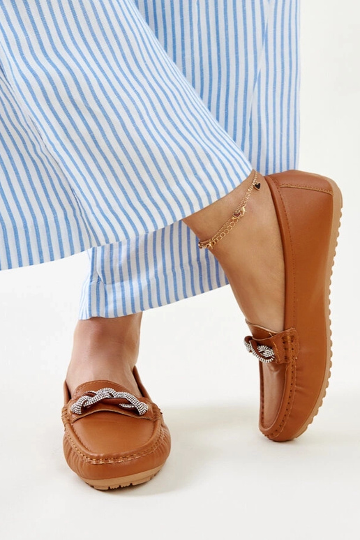 Mocassins marrons decorados com...