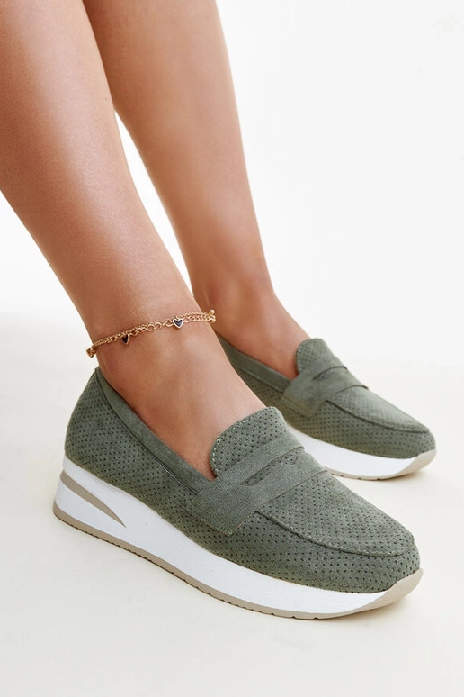 Sapatos Muna verdes perfurados