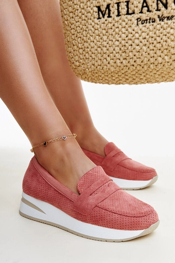 Sapatos Muna rosa perfurados