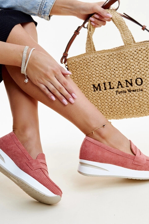 Sapatos Muna rosa perfurados