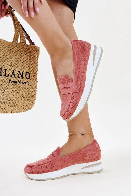 Sapatos Muna rosa perfurados