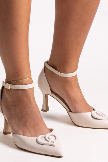 Sandálias em bloco com... 2