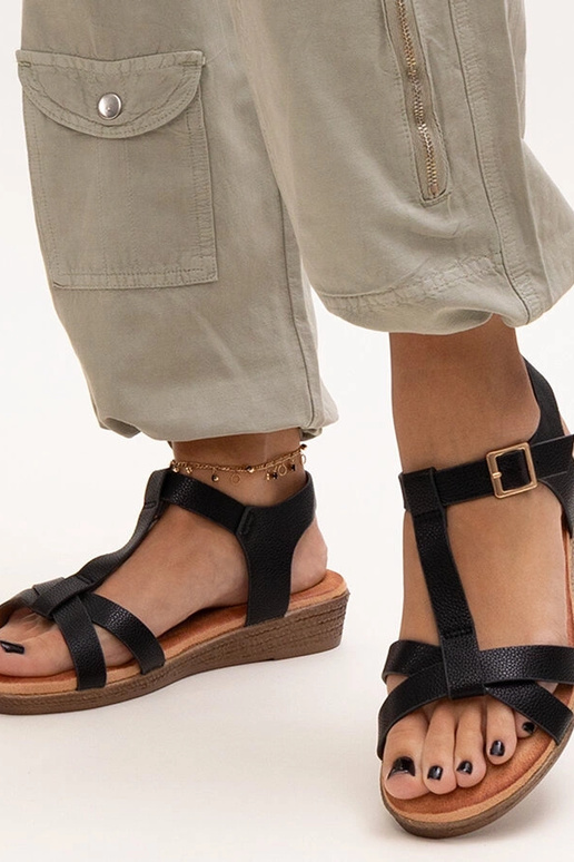 Sandálias pretas de salto baixo Sherine