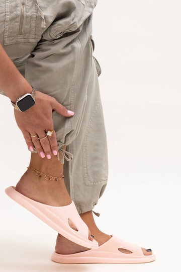 Pantufas de espuma rosa...