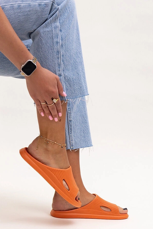 Pantufas de espuma laranja mirtilo Pantufas de espuma laranja mirtilo