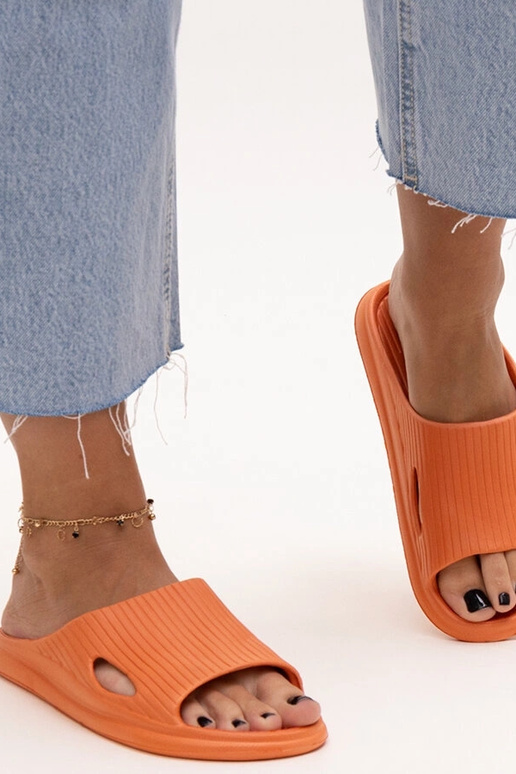 Pantufas de espuma laranja mirtilo Pantufas de espuma laranja mirtilo