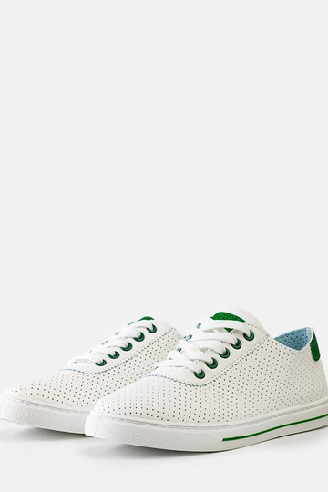 Tênis feminino branco perfurado com cadarço Ruala 2