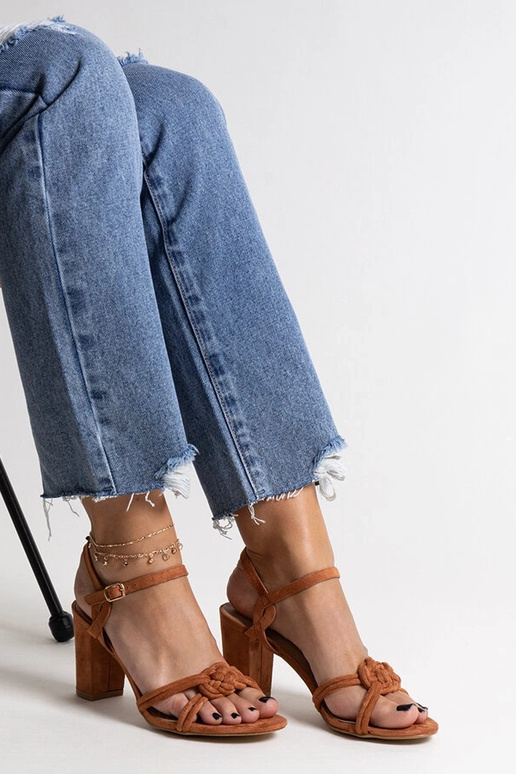 Sandálias Shama salto bloco marrom