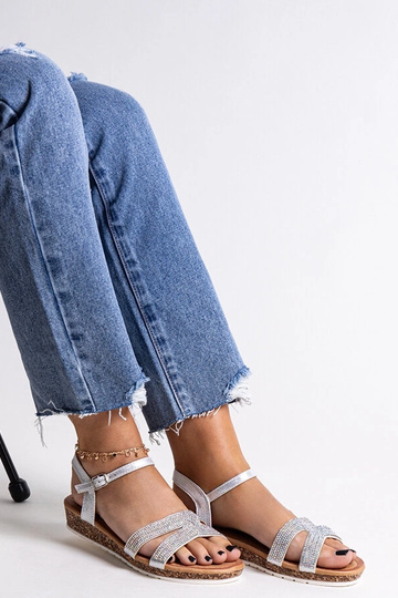 Sandálias baixas prateadas...