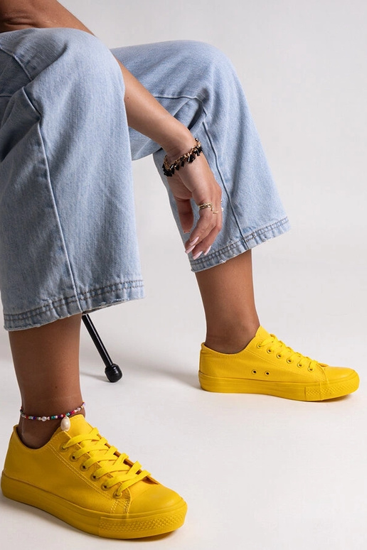 Tênis Nudar clássico amarelo