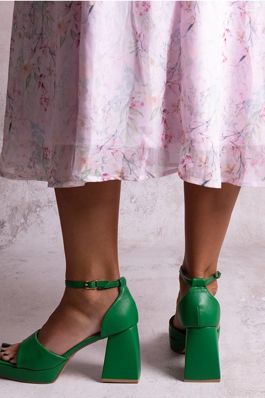 Sandalinhas verdes de salto bloco Vesna Sandalinhas verdes de salto bloco Vesna