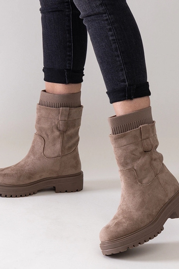 Botins bejes slip-on com...