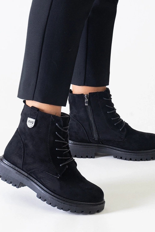 Botas de trabalho pretas de camurça...