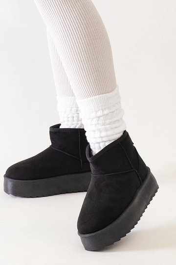 Botins casuais pretos de neve em alta plataforma Thaisa