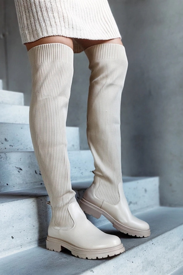 Botas longas bejes com cano elástico Daryla
